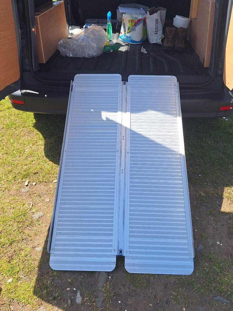 Folding Aluminium Metal Wheelchair Ramp, Car Van Ramp Foldable Accessability Ramp