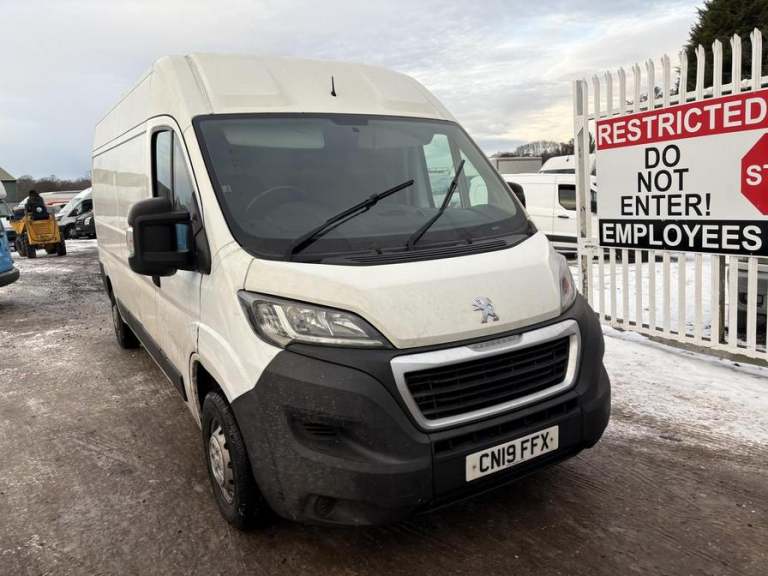 2019 Peugeot Boxer 2.0 BlueHDi H2 Professional Van 130ps PANEL VAN DIESEL Manual