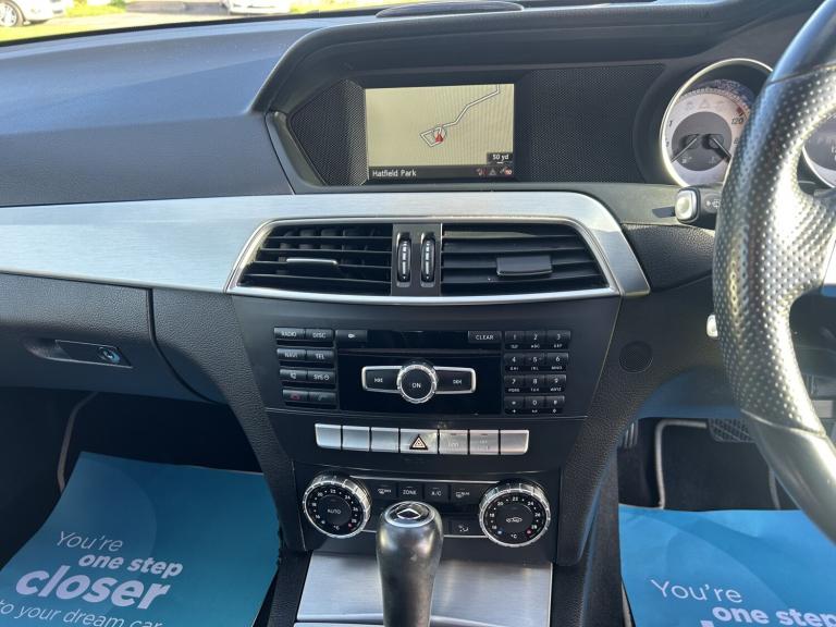 MERCEDES-BENZ C CLASS 1.6 C180 AMG Sport Edition 2015