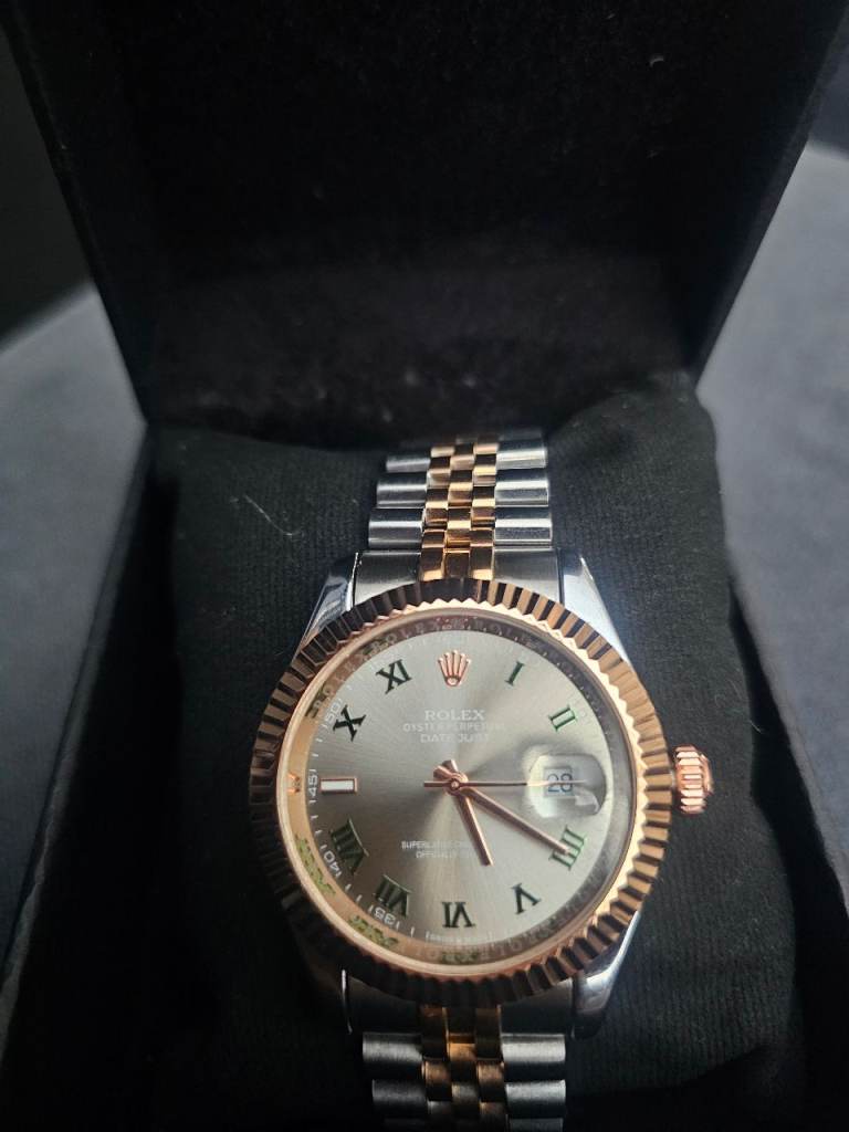 Datejust Two-Tone Watch – Silver Dial, Good Condition