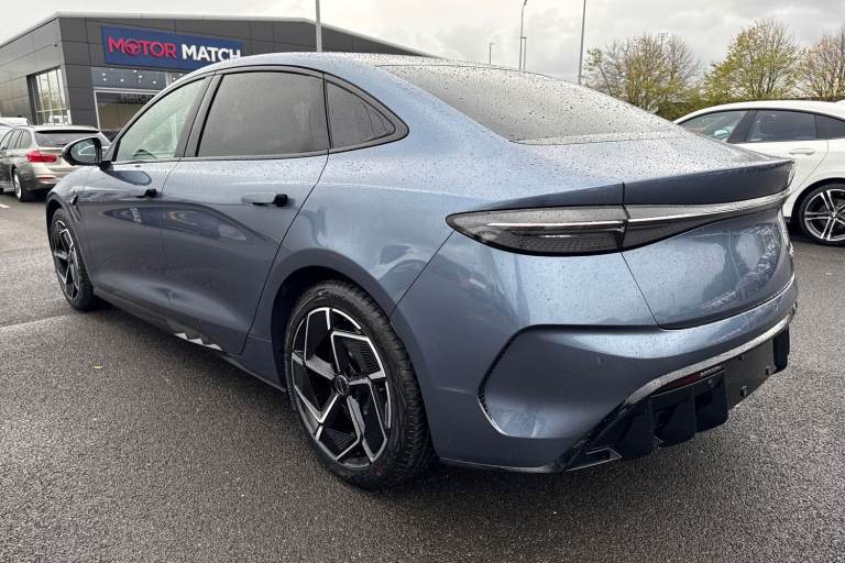 2025 BYD Seal 82.5kWh Excellence Auto AWD 4dr Saloon Automatic