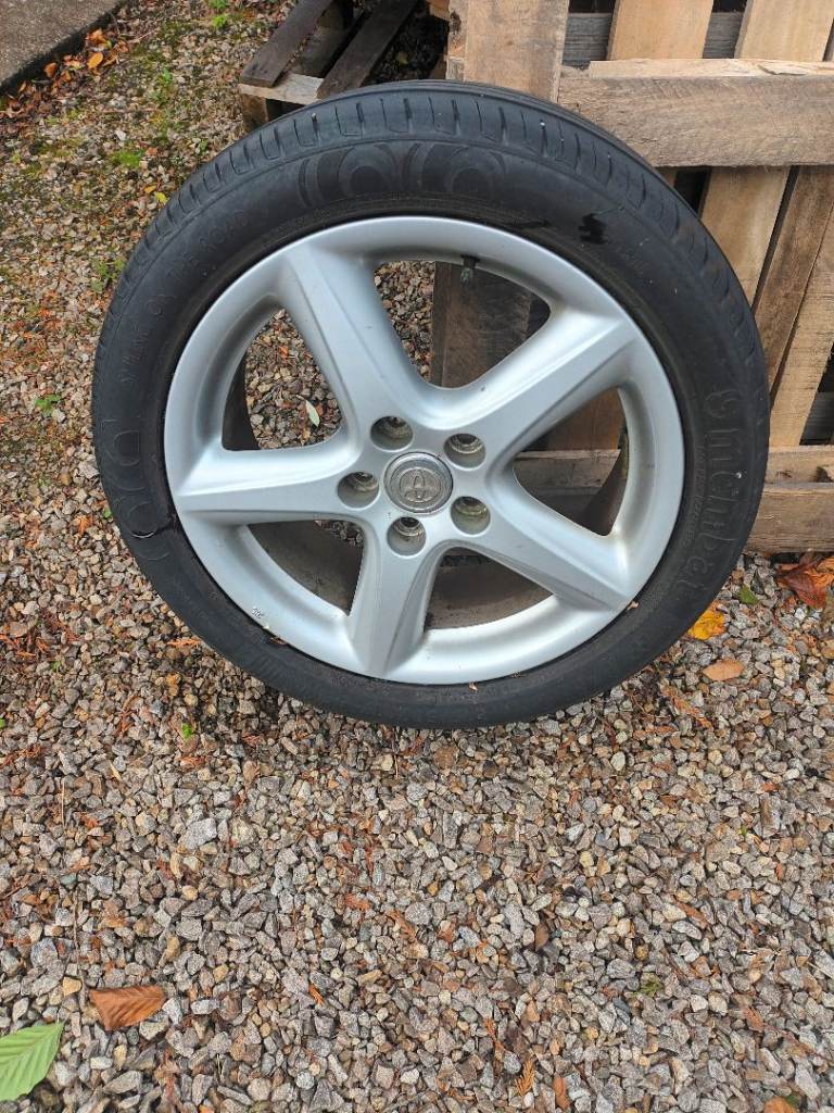 4 x Toyota Avensis 2008 17 inch wheels