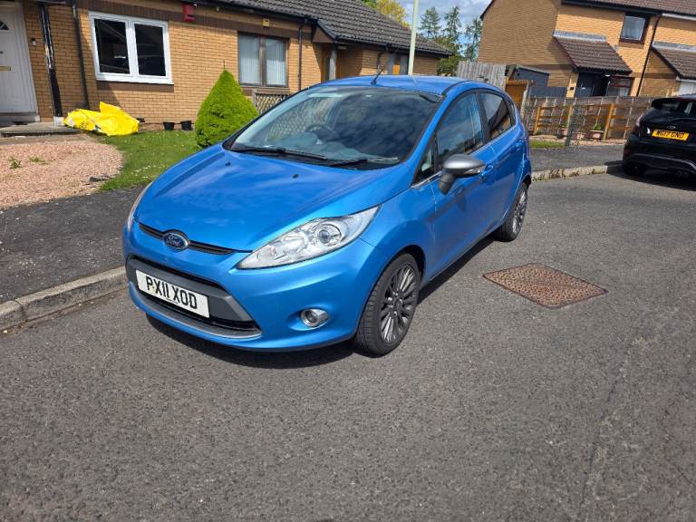 Ford, FIESTA, Hatchback, 2011, Manual, 1388 (cc), 5 doors
