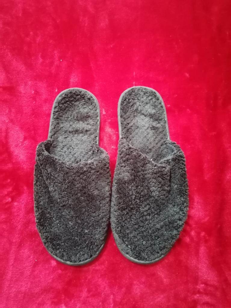 New men's slippers