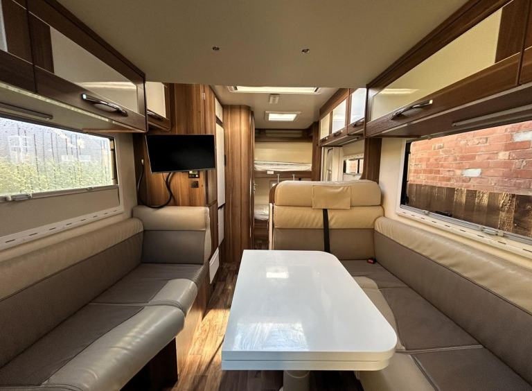 2019 ROLLER TEAM AUTO-ROLLER 707 6 BERTH BUNK BEDS GARAGE Motorhome for Sale