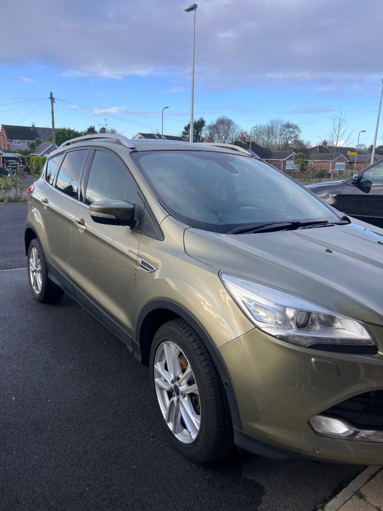 Ford, KUGA, Hatchback, 2013, Manual, 1997 (cc), 5 doors