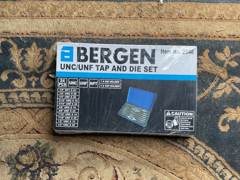 Brand New & Sealed Bergen UNC/UNF 24 Piece Tap & Dye Set