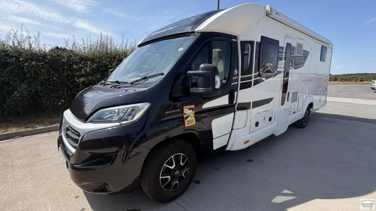 Bessacarr 697 High style, twin bed automatic motorhome for sale