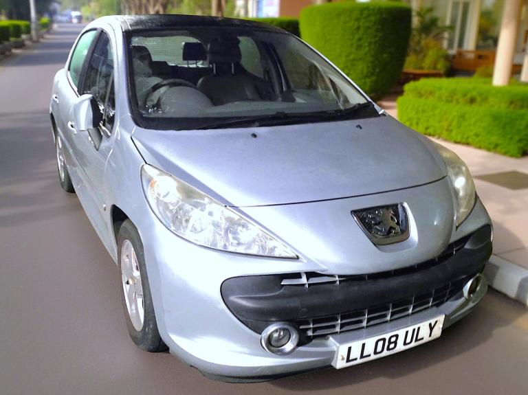 2008 Peugeot 207 '' 1.4 SE Manual 67800 Miles. LEATHER Seats. PAN Roof. 5dr hatchback. PX OK HATC...