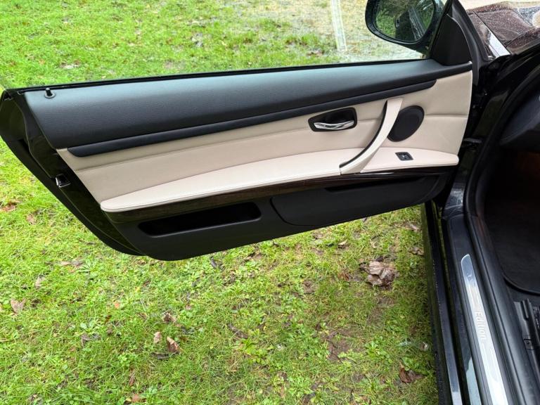 2012 BMW 3 Series 320d Sport Plus 2dr Step Auto CONVERTIBLE DIESEL Automatic