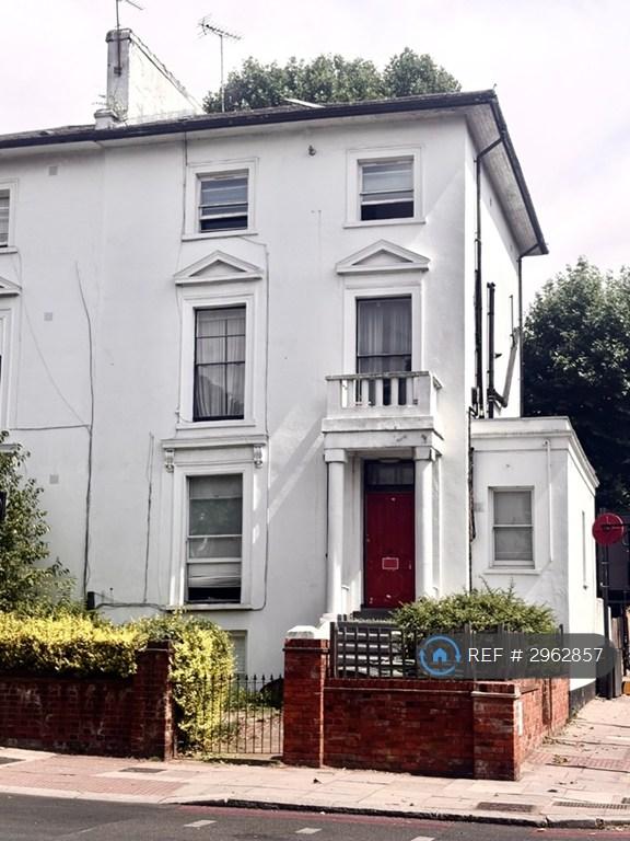 4 bedroom flat in Camden Road, London, NW1 (4 bed) (#2962857)