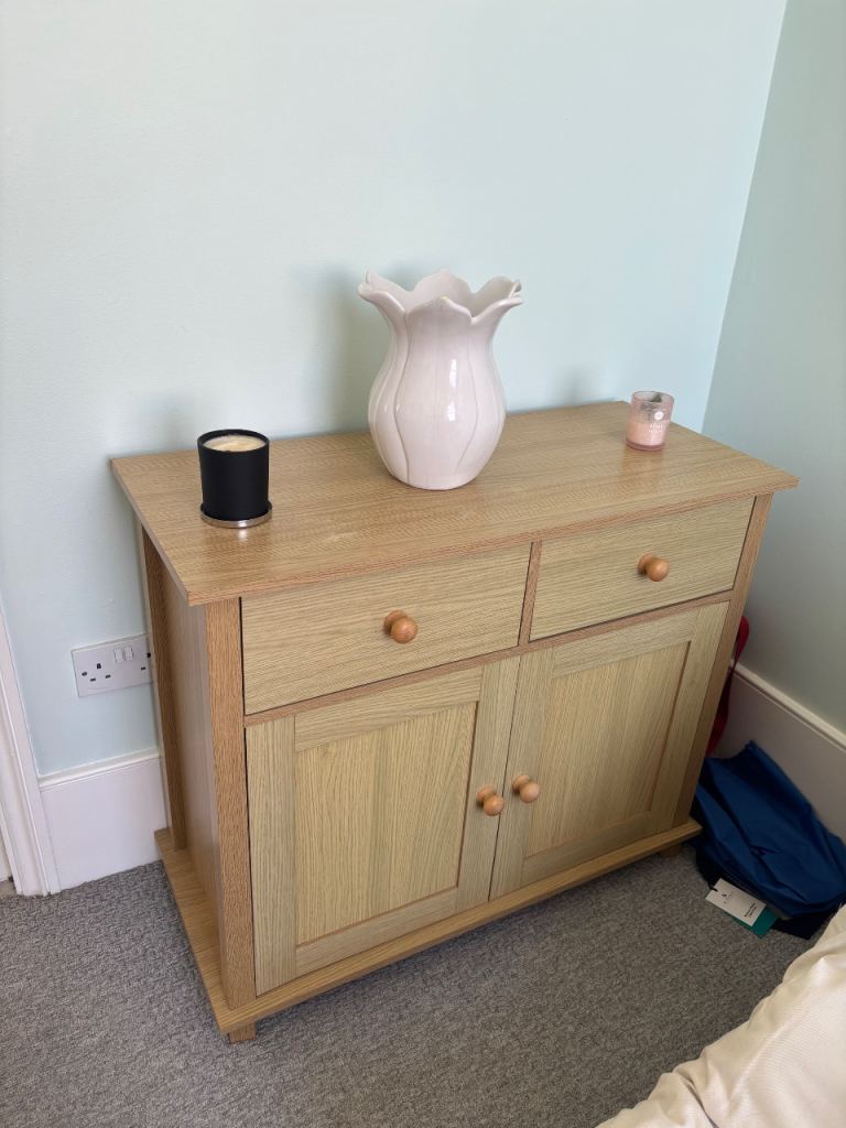 Light Wood Cabinet with Drawers – Good Condition