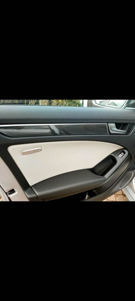 Audi, A4, Saloon, 2010, Semi-Auto, 2995 (cc), 4 doors