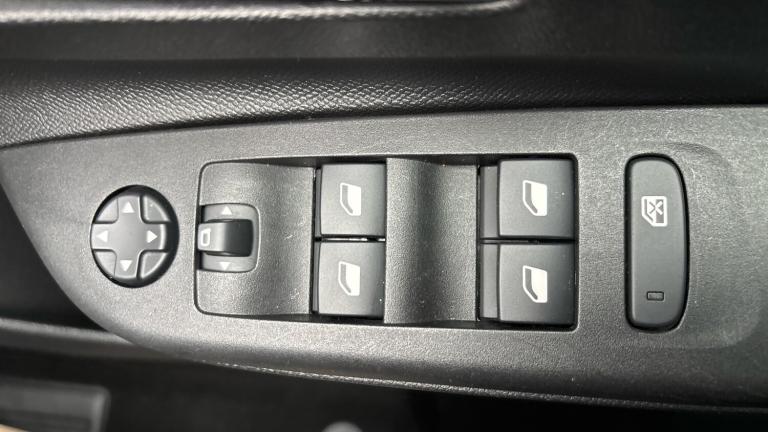 2022 Vauxhall Corsa 1.2 Turbo SRi Edition 5dr HATCHBACK PETROL Manual