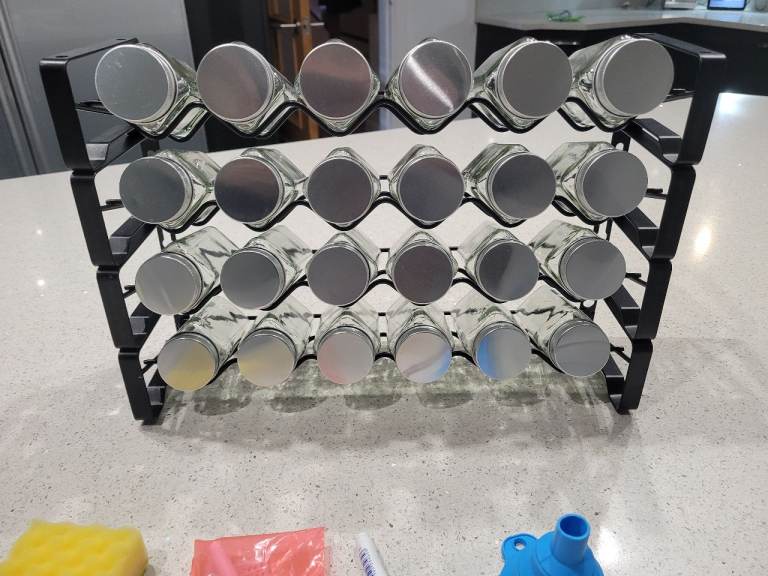 24-Bottle Herb and Spice Rack