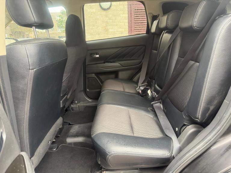 2016 Mitsubishi Outlander 2.0 12kWh GX3h+ 4Work CVT 4WD Euro 6 (s/s) 5dr PANEL VAN Petrol/Electri...