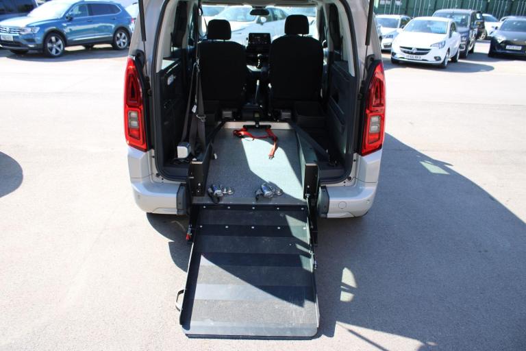 2020 Vauxhall Combo Life 1.2 Turbo Energy Euro 6 (s/s) 5dr MPV Petrol Manual