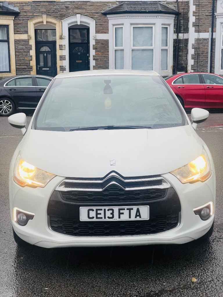 Citroen, DS4, Hatchback, 2013, Semi-Auto, 1560 (cc), 5 doors