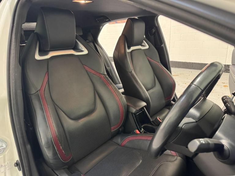 2020 Toyota Corolla 2.0 VVT-i Hybrid Excel 5dr CVT HATCHBACK PETROL/ELECTRIC Automatic