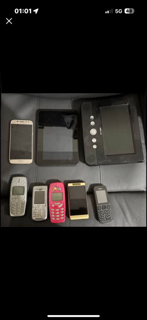 Joblot UNTESTED Spare/repair phones tablet usb floppy disk drive 1tb sky box now tv box console