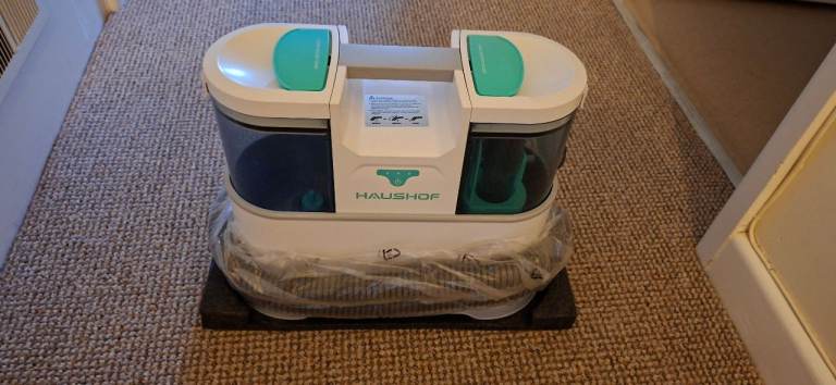 Carpet and upholstery cleaner 