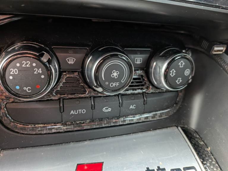 Audi, TT, Coupe, 2009, Manual, 1968 (cc), 2 doors