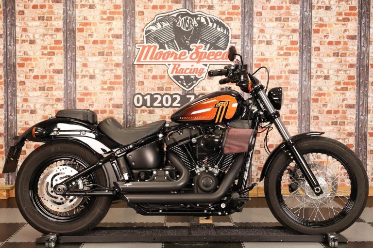 2021 HARLEY DAVIDSON FXBBS STREET BOB 114 - 6,607 MILES - GREAT EXTRAS - SUPERB