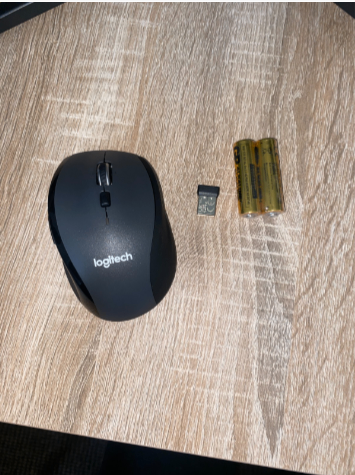 LOGITECH M705 MARATHON WIRELESS MOUSE 910-001949 OPENED NEVER USED AND BOXED