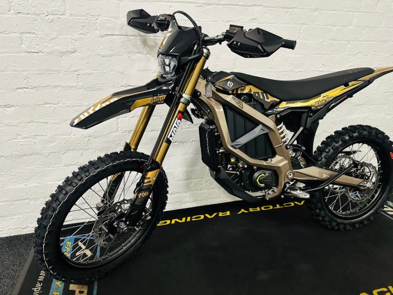 2025 USED SURRON ULTRA BEE OFF ROAD ELECTRIC DIRT BIKE *ONLY DONE 15 MILES *
