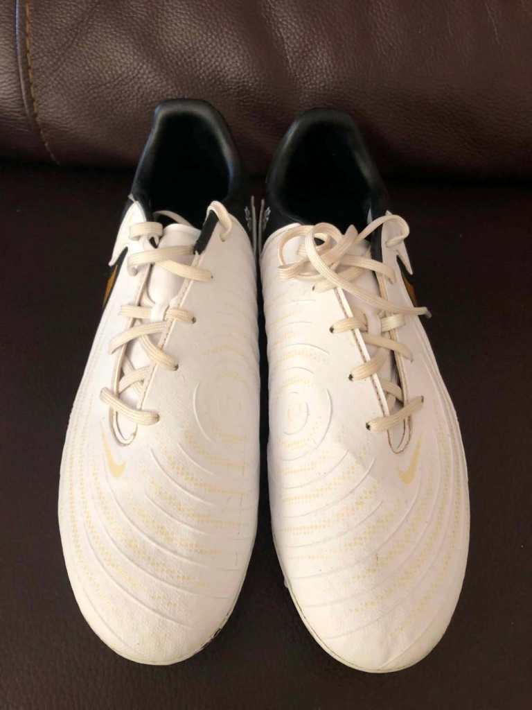Nike Phantom GX Pro football boots - size 
