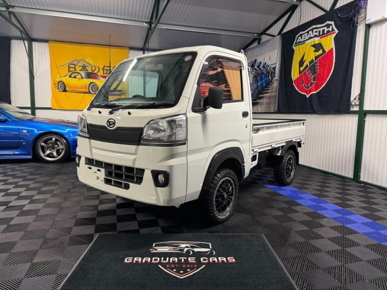2015 Daihatsu Hijet Extra 660CC JDM Import Pick Up 4WD Pick-up  Petrol Manual
