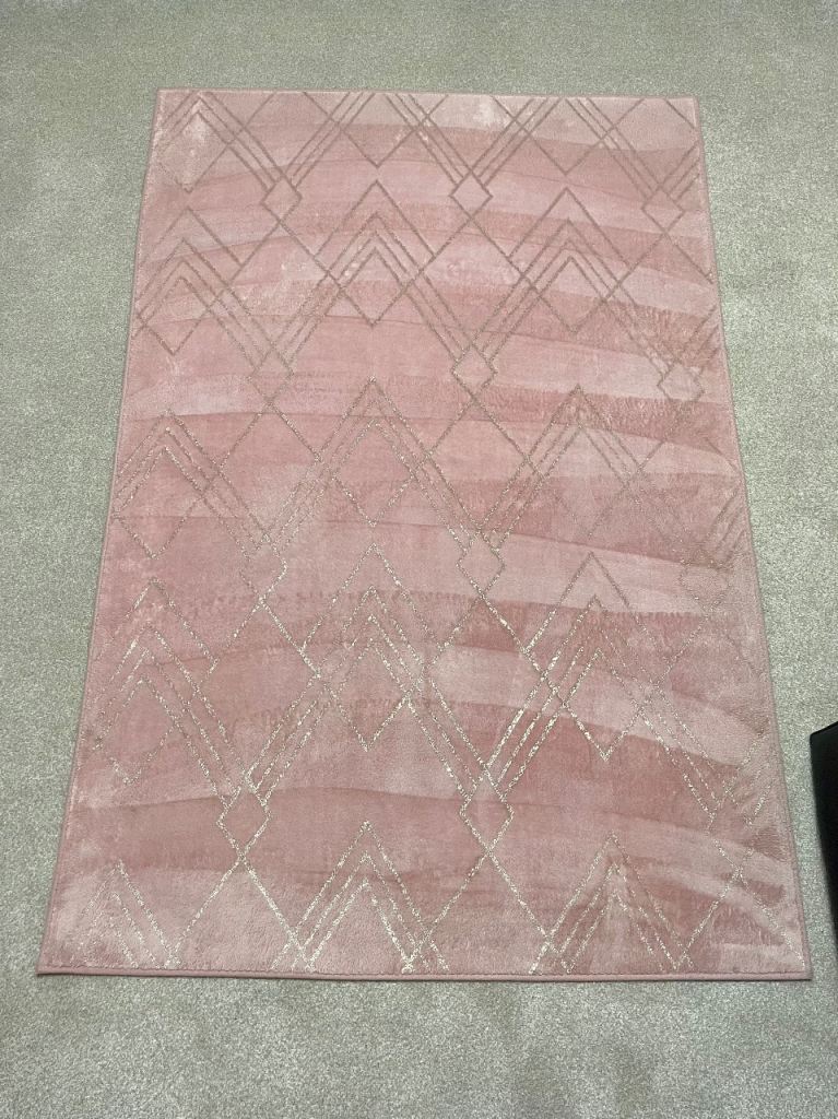Pink Rug with Gold Geo Design size 100cm x 150cm