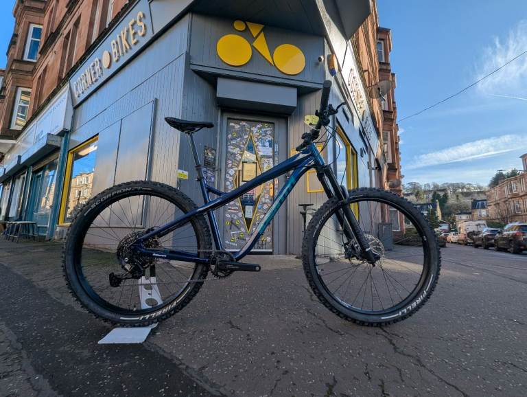 Identiti AKA Brand New Custom Build