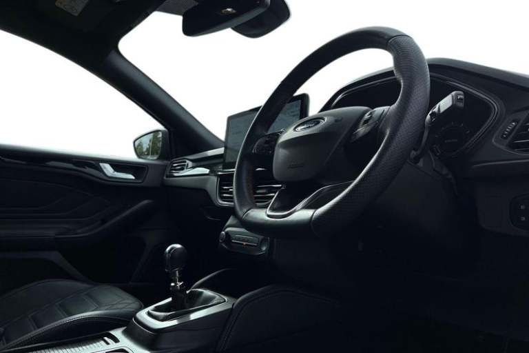 2022 Ford Focus 1.0 EcoBoost ST-Line Vignale 5dr ** Sync 4 - Heated Seats / Steering Wheel  Hatch...