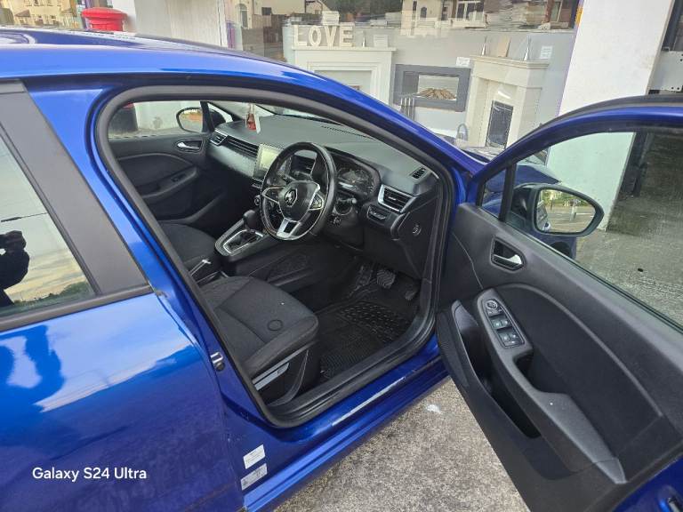 Renault, CLIO, Hatchback, 2023, Other, 1598 (cc), 5 doors