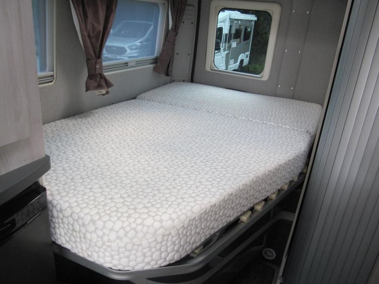 Auto-Sleepers Kingham DIESEL MANUAL 2019/19