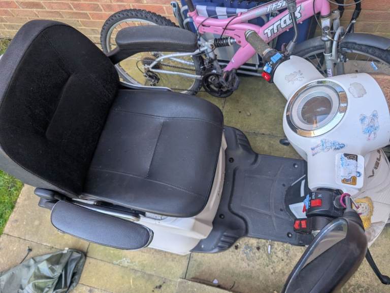 Veleco mobility scooter 