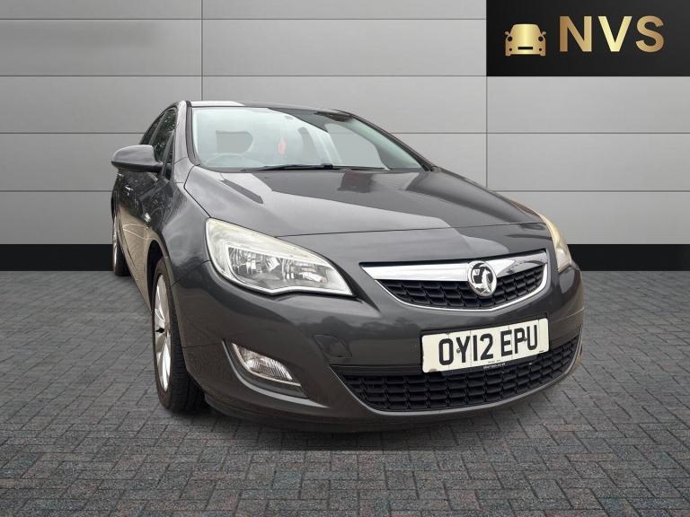 VAUXHALL ASTRA 1.6 16v Active 2012