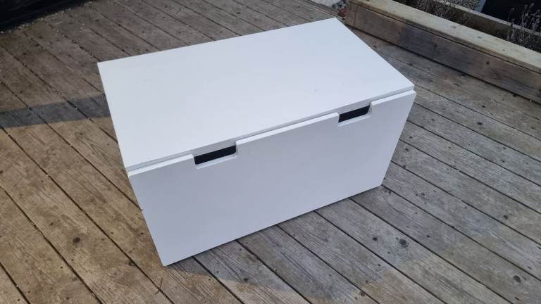 Storage unit/toy box