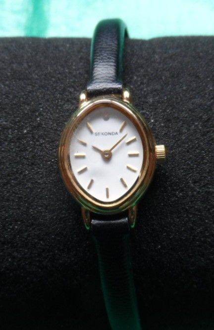 Sekonda Gold Tone Watch with Black Leather Strap
