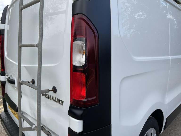 2021 Renault Trafic SL28 ENERGY dCi 120 Business Van PANEL VAN DIESEL Manual