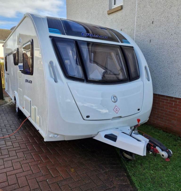 STERLING CRUACH BEN LOMOND EXCELLENT CONDITION 4 BERTH