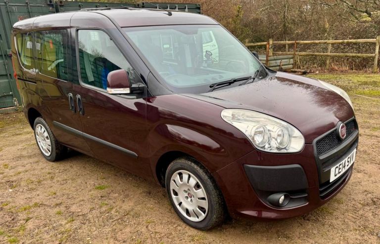 Fiat, DOBLO, MPV, 2014, Semi-Auto, 1598 (cc), 5 doors
