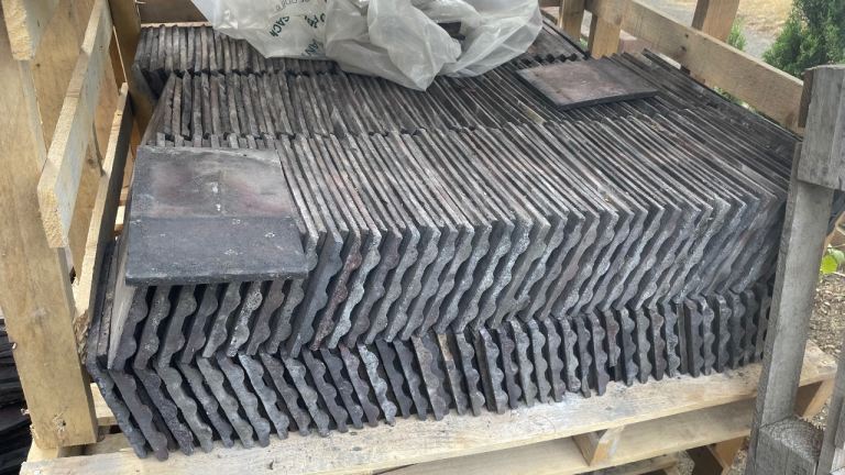 Reclaimed clay plain roof tiles, Acme