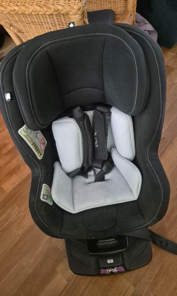 Nuna Rebl Plus Car Seat – Black, Good Condition