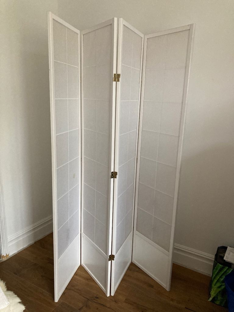 Classic timeless white screen room divider, 4 panels H75”xW17” each 