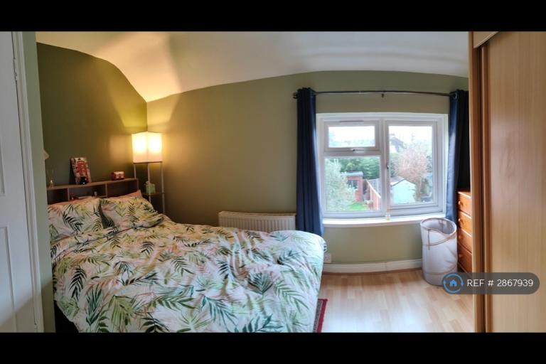 1 bedroom in Beech Gardens, London, W5 (#2867939)