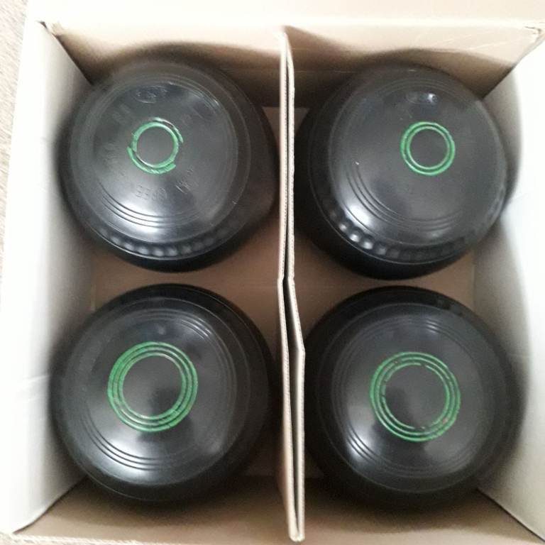 LAWN BOWLS