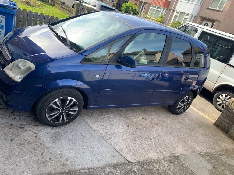 Vauxhall mariva 