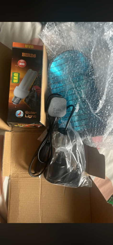 Brand New Lustaled UVB 2.4% Bird Cage Light & Timer Kit - Never Used